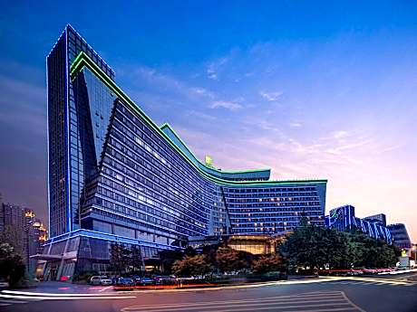 Holiday Inn Chengdu Century City-WestTower By IHG