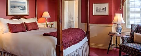 Classic Queen Room