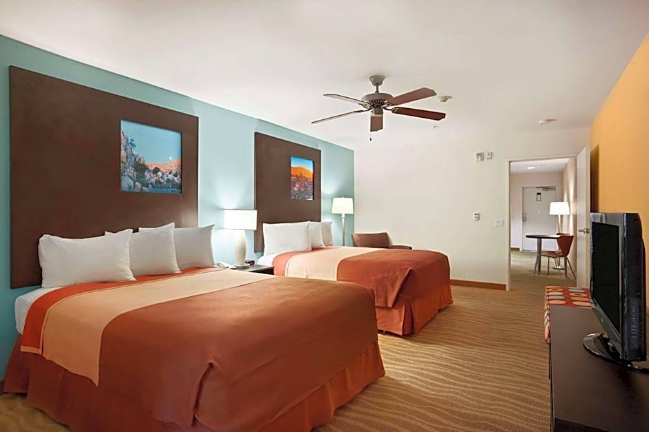 Super 8 by Wyndham Indio