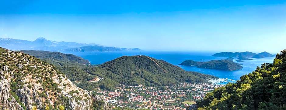 Dedeminn Garden Hotel