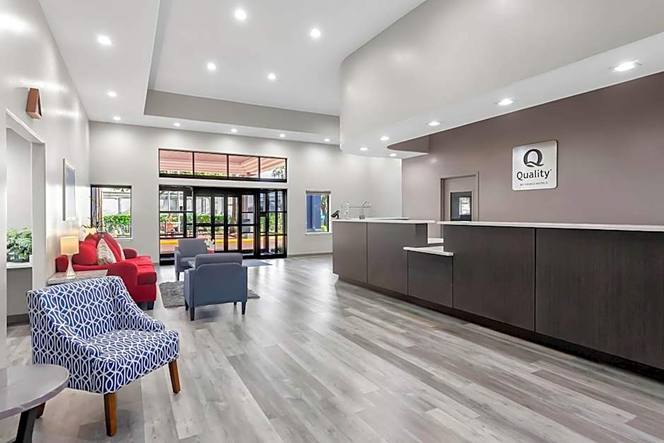 Quality Suites Houston NW Cy-Fair