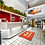 Econo Lodge London North