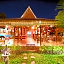 De Sapphire Cliff Villa by Danapati