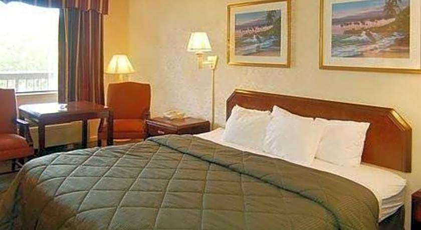 Quality Inn & Suites Franklin