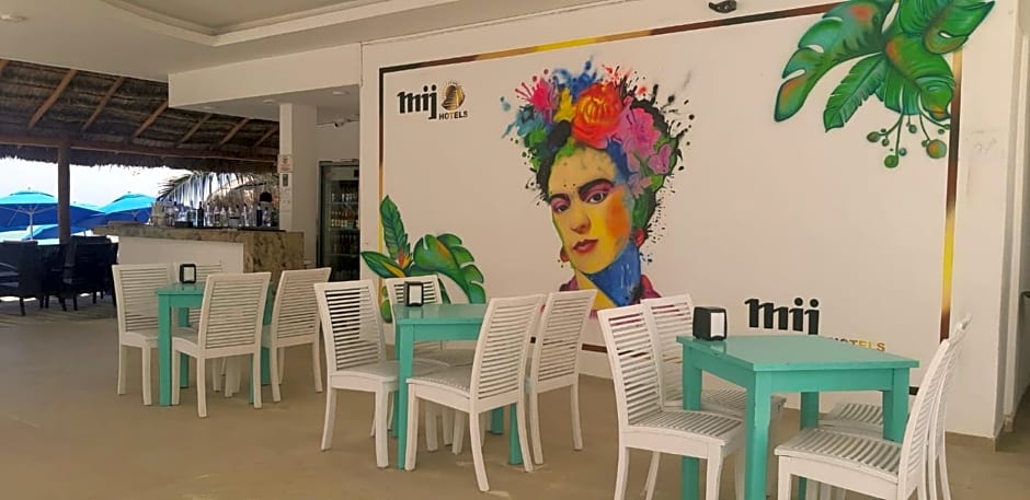 Playa Maya by MIJ - Beachfront Hotel
