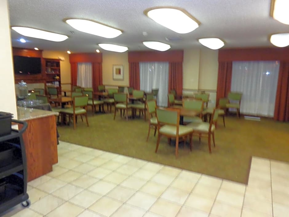 Country Inn & Suites by Radisson, Bismarck, ND