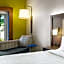 Holiday Inn Express and Suites Redding By IHG