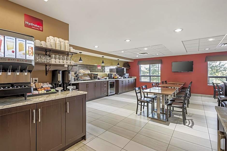 Best Western Plus Red Deer Inn & Suites