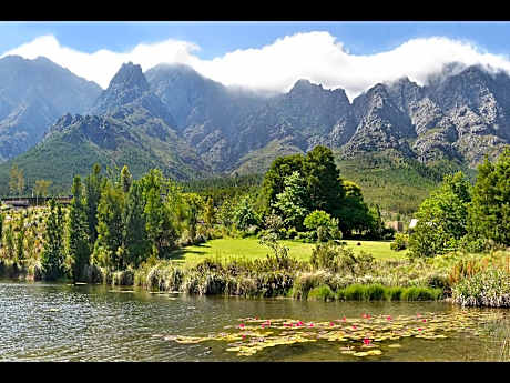 Umami Mountain Retreat