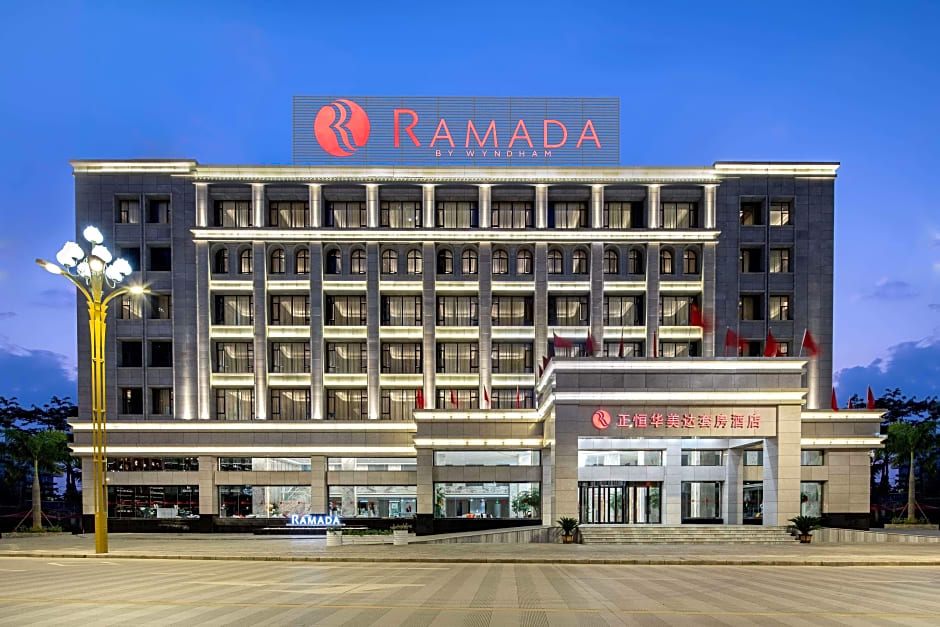 Ramada By Wyndham Mengzi Suites
