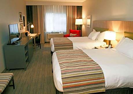Queen Room with Two Queen Beds - Non-Smoking