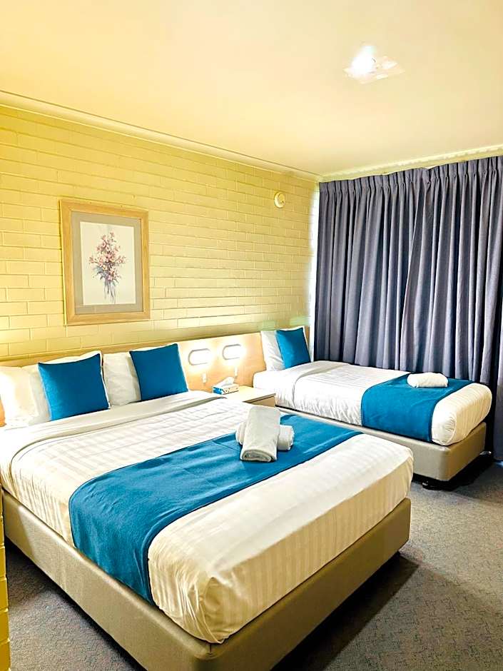 Photo 1 of 9 of Double or Twin Room with Pool View