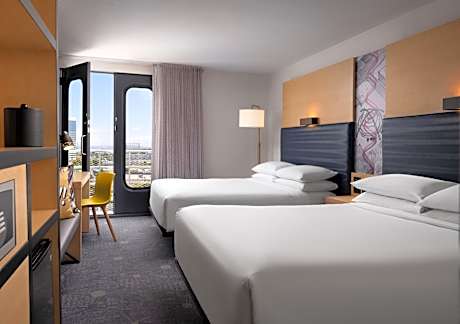 Breezy Queen Room with Two Queen Beds - Hearing Accessible