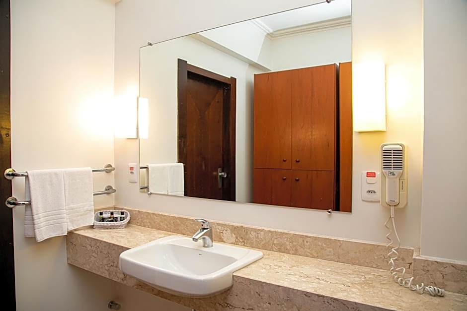 Plaza Blumenau Hotel