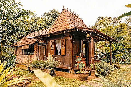 Gunungan Kampung Stay