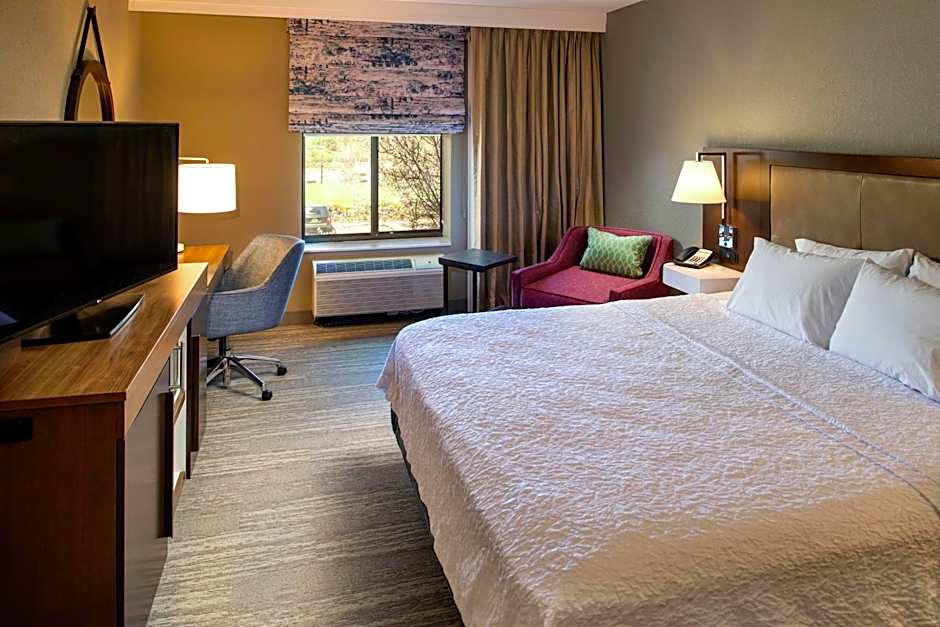 Hampton Inn By Hilton & Suites Binghamton/Vestal