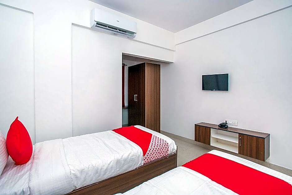OYO 18718 Pavitra Delux – Bangalore, MN