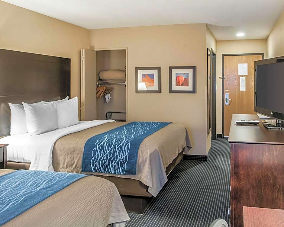 Comfort Inn Gallup I-40 Exit 20