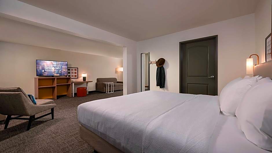 Spark by Hilton Houston Bush Intercontinental Airport