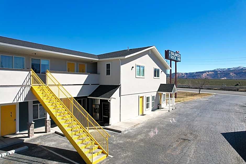 Balanced Rock Inn
