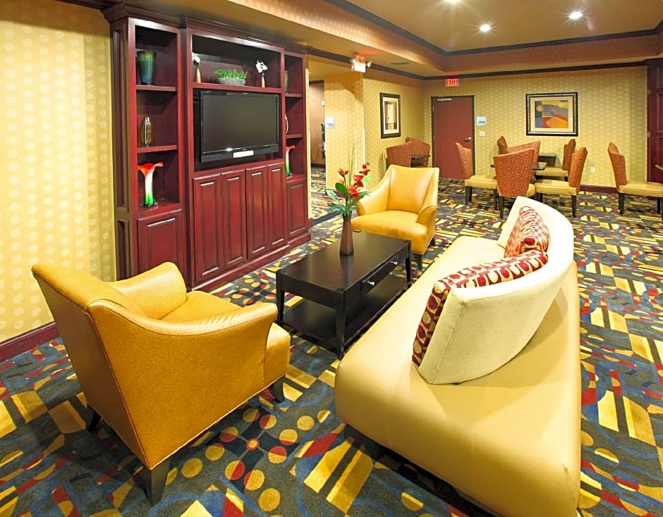 Holiday Inn Express Hotel & Suites Van Buren-Fort Smith Area By IHG