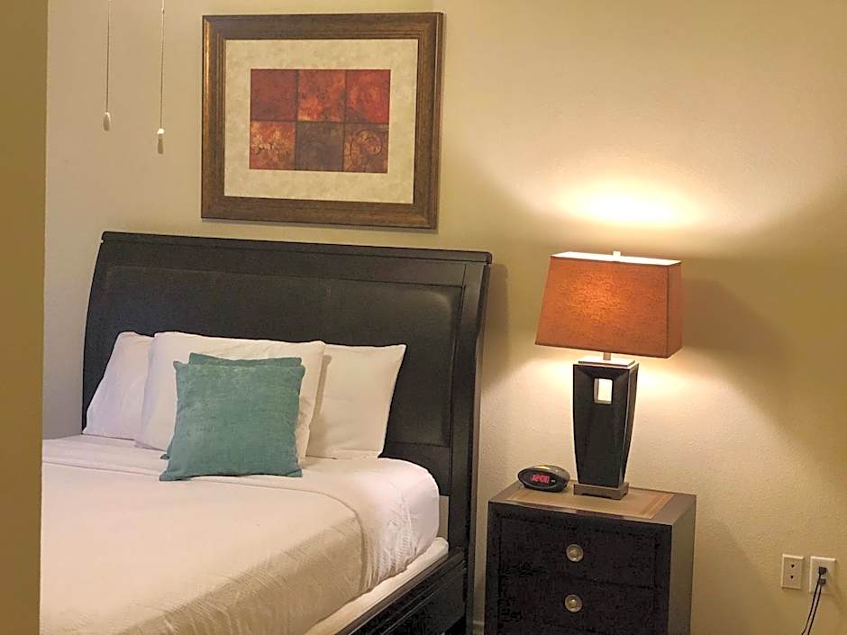 The Reside Fully Furnished Condos - Medical Stays Welcome