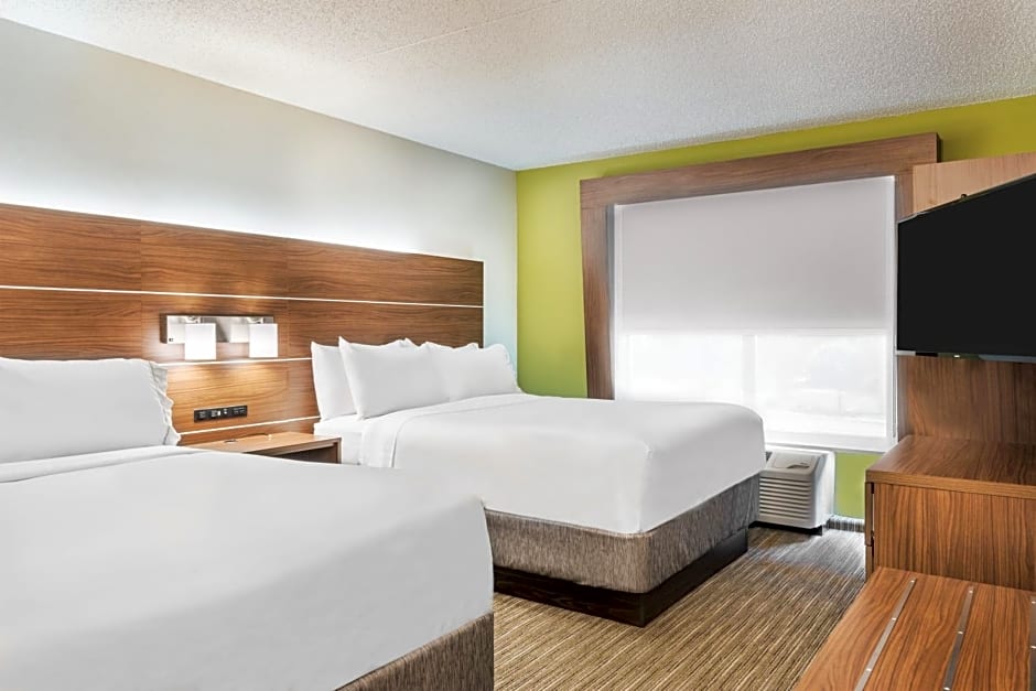 Holiday Inn Express Hotel & Suites Bentonville