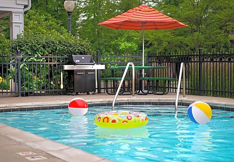 Hawthorn Extended Stay by Wyndham Cincinnati NE/Mason