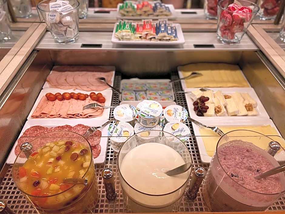 Hotel Hohberg "Next to BBC Arena"