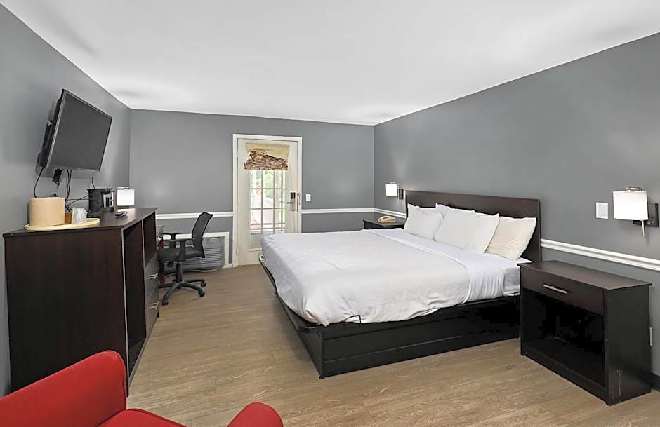 Four Seasons Country Inn