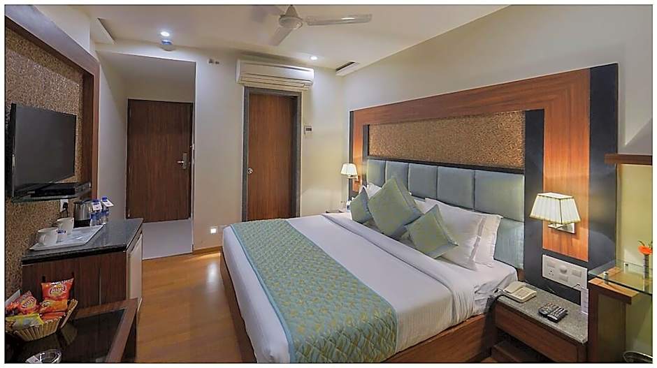 Hotel Shri Ram Empire