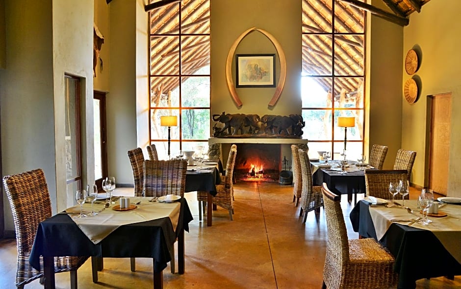 Black Rhino Game Lodge