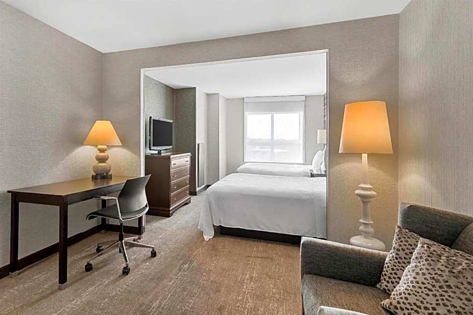 Best Western Plus Boston Hotel