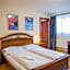 Hostel Little Quarter
