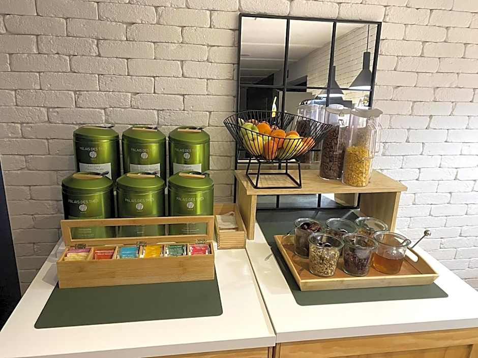 Hotel Kyriad Direct Roanne