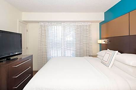 One-Bedroom King Suite with Sofa Bed