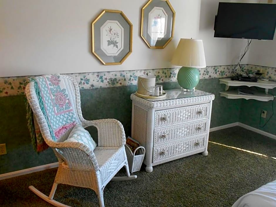 West Ridge Bed and Breakfast, LLC