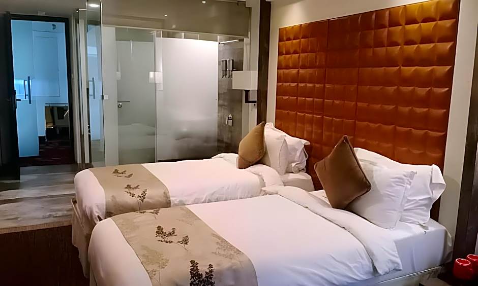 Regenta Central Hotel & Convention Centre Nagpur