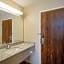 Super 8 by Wyndham Lexington Winchester Rd