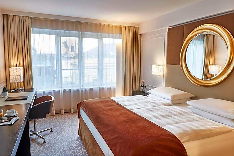 Vier Jahreszeiten Kempinski