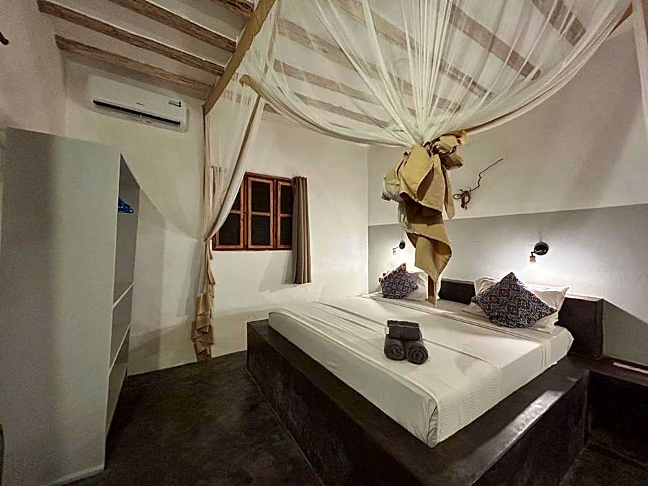 Bahari Beach Bungalows