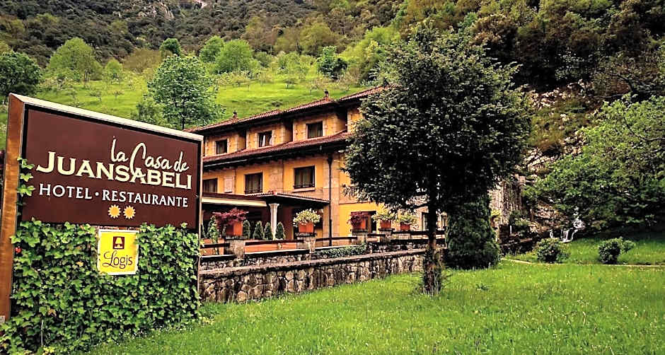 Logis Hotel Restaurante La Casa de Juansabeli