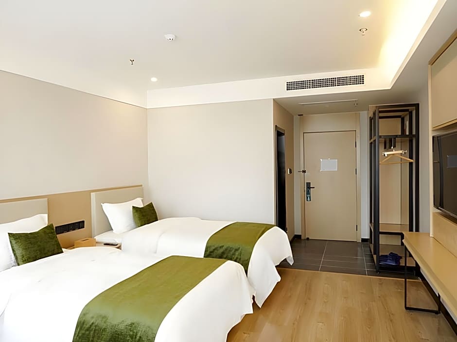 GreenTree Inn Exhibition Center University Road Hotel