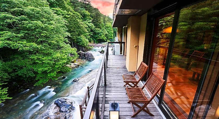 Shima Onsen Toshimaya