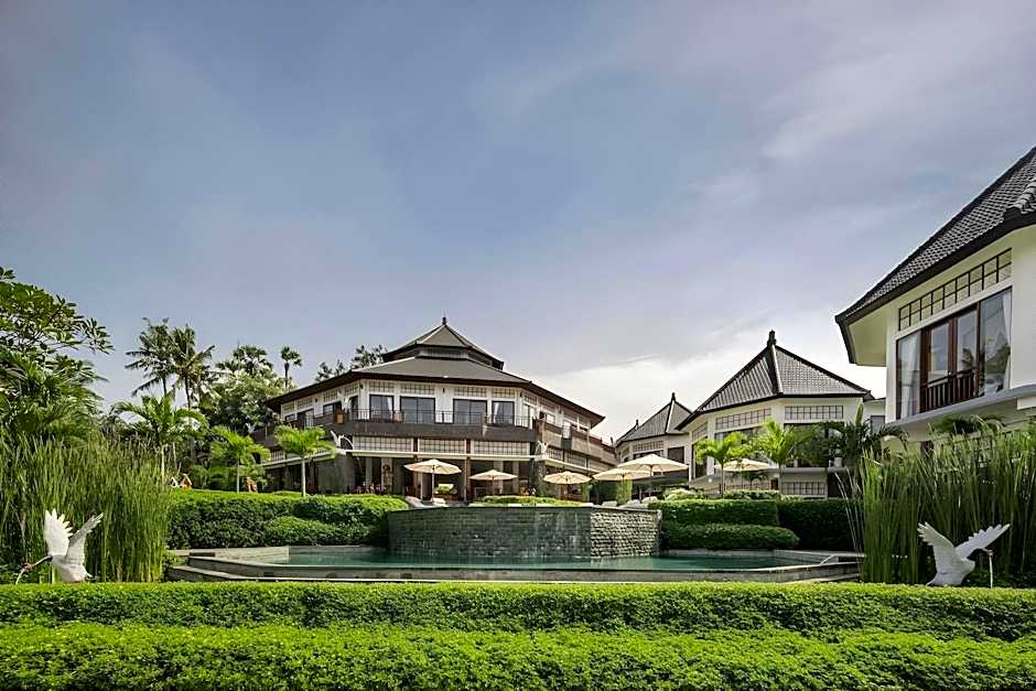 Swan Paradise A Pramana Experience