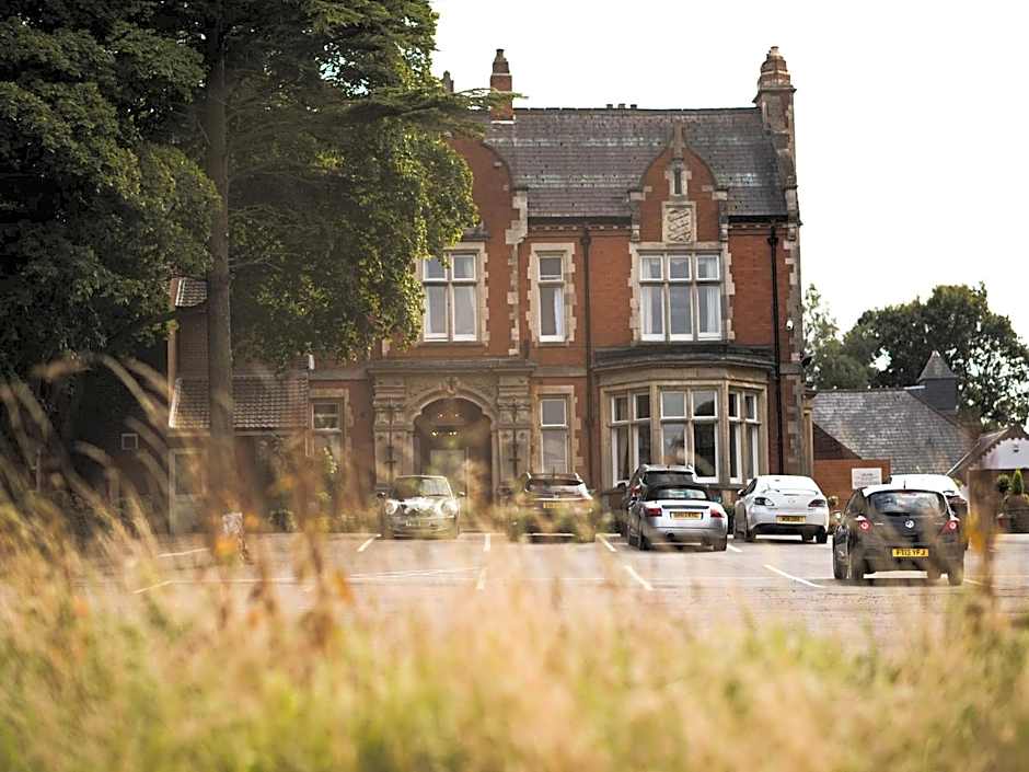 Best Western Grimsby Oaklands Hall Hotel
