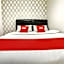 OYO 89583 Grove Hotel