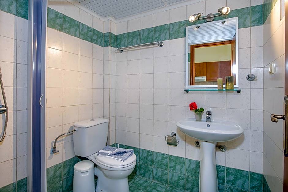 Dias Hotel Apartments