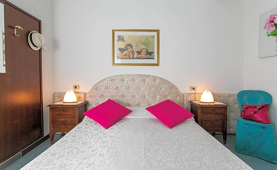 Hotel Elpiro