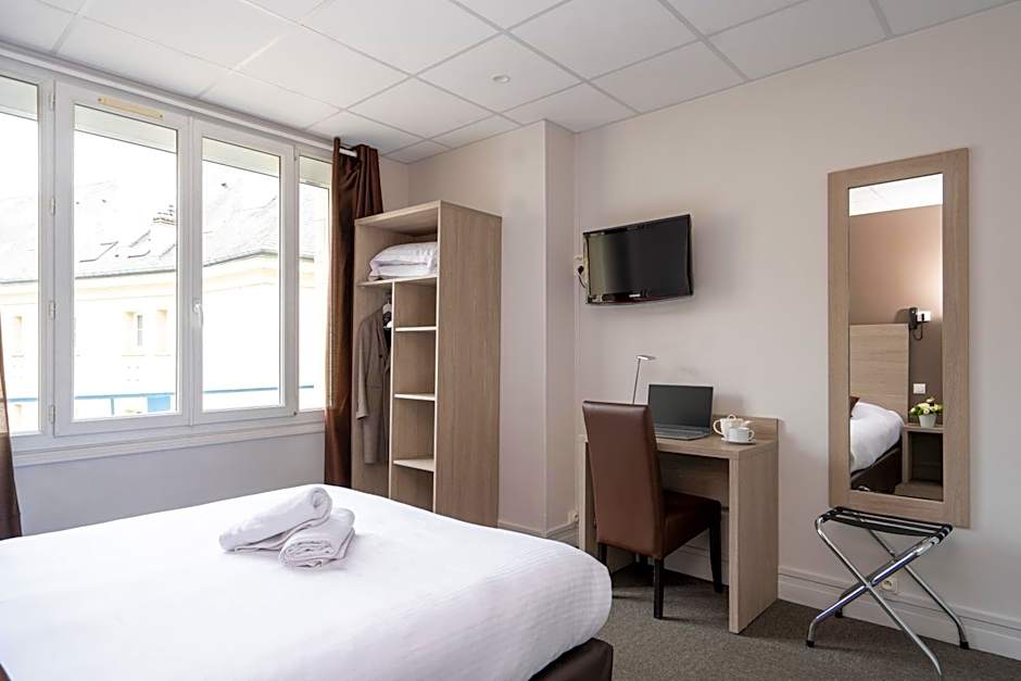 Logis Hotel Du Chateau